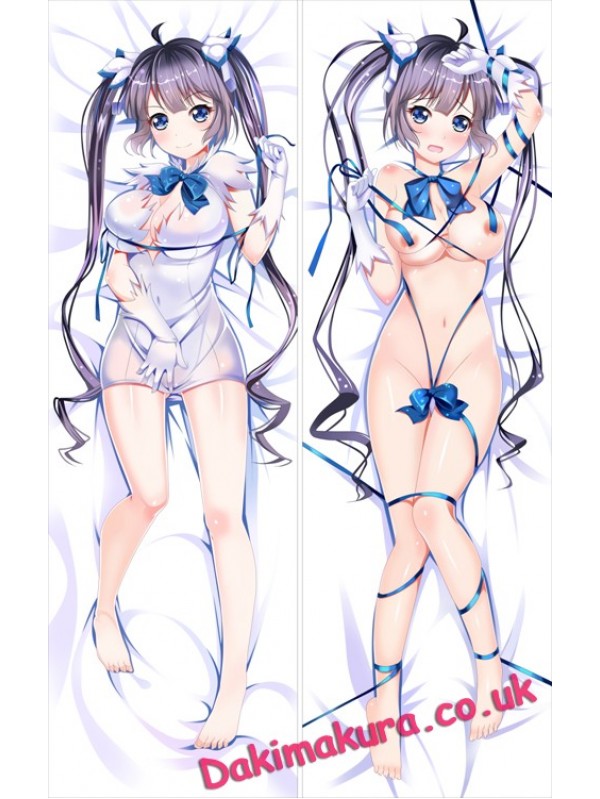 Is It Wrong to Try to Pick Up Girls in a Dungeon - Hestia anime love pillowcase